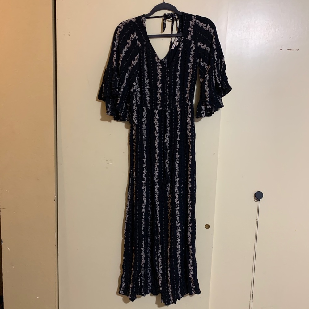 💎 American Eagle Maxi Dress side slit